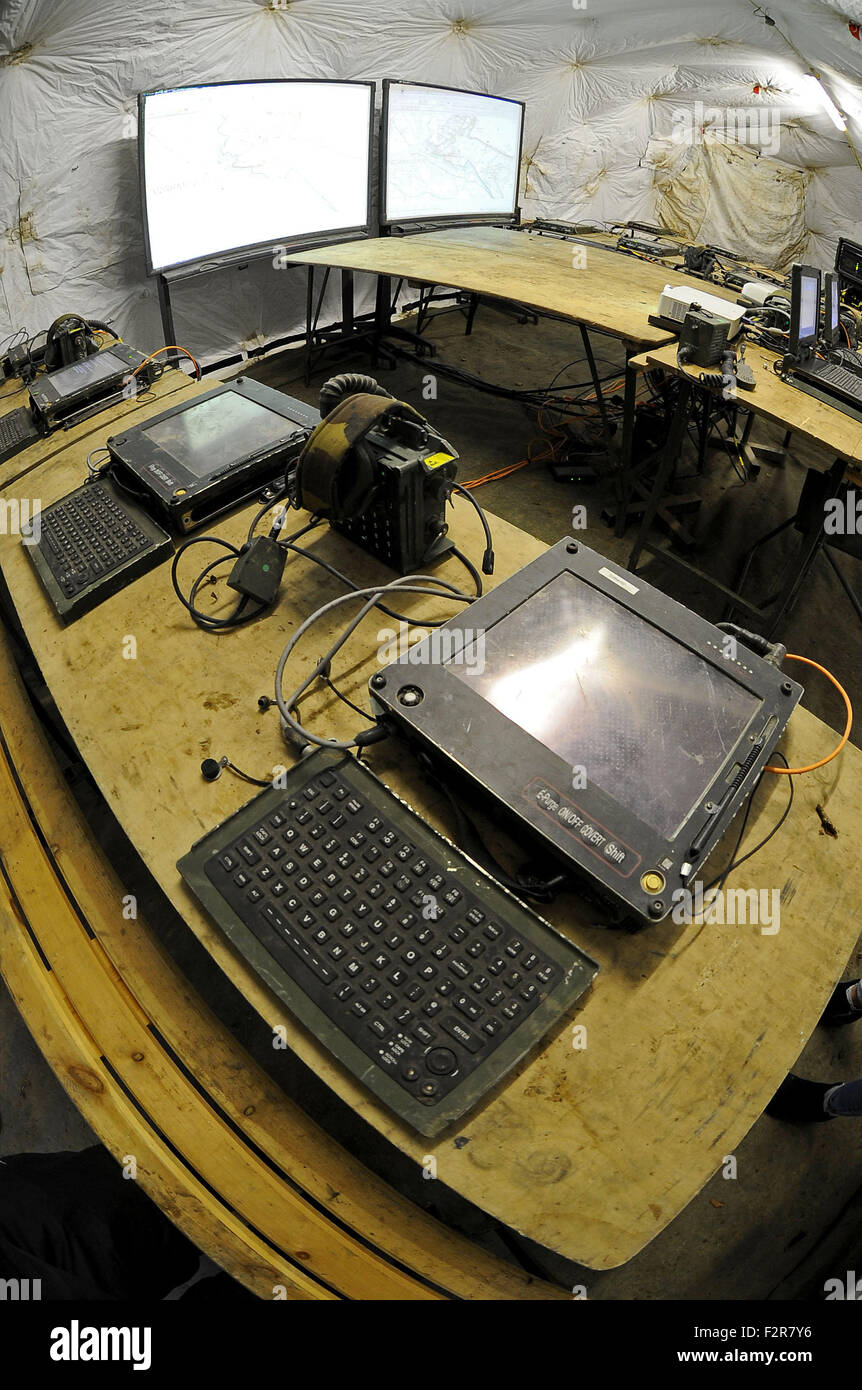 Britische Armee Hauptstamm mobiles Kommunikationssystem während der Übung, England, UK Stockfoto
