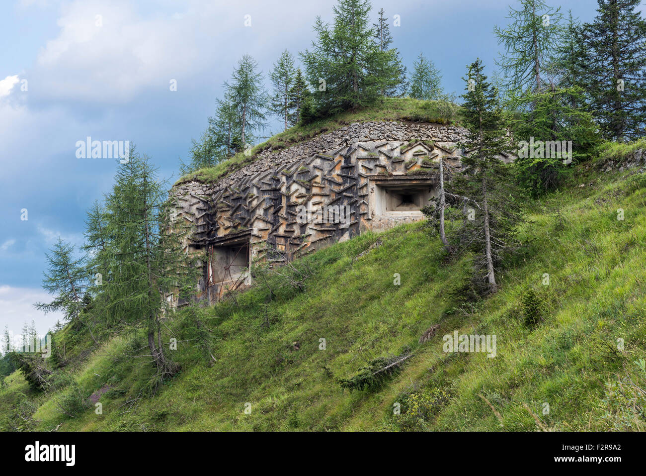 Ersten Weltkrieg bunker, Kreuzbergpass, Passo Monte Croce di Comelico, Sextener Dolomiten, Alpen, Südtirol, Italien Stockfoto