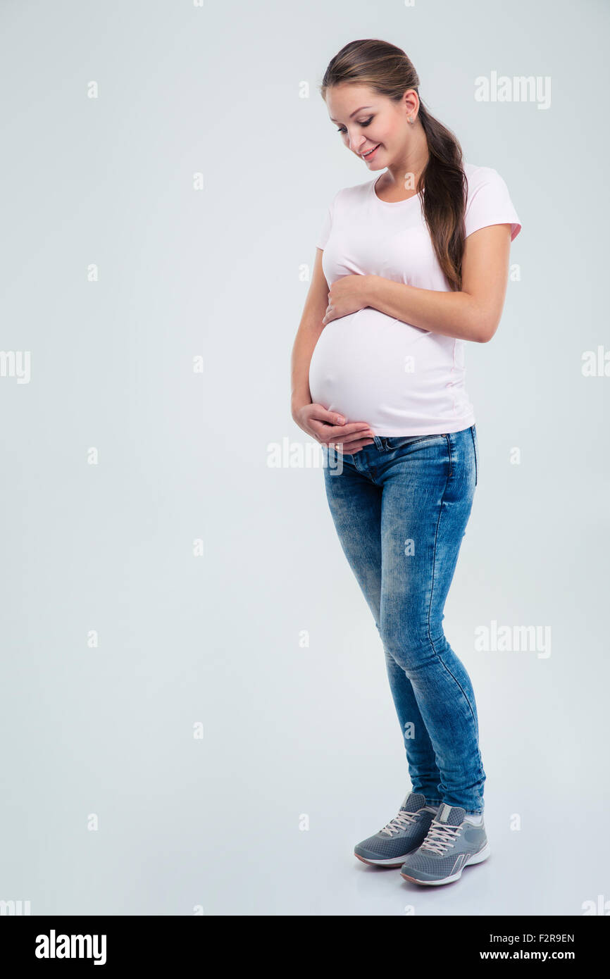 Schöne hochschwangere frau dicker bauch -Fotos und -Bildmaterial in ...