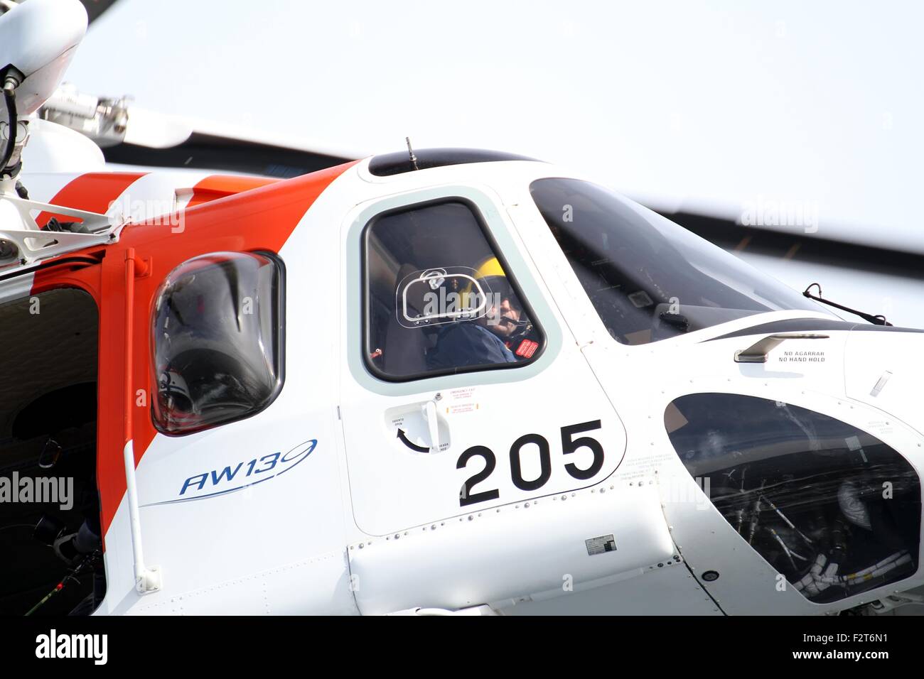 Spanisch Seerettung Helikopter-Training Stockfoto