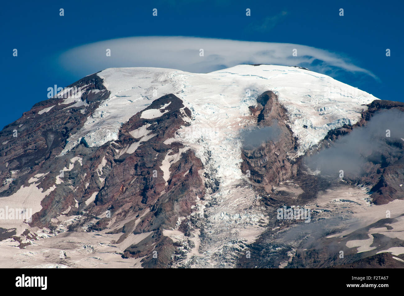 Mount Rainier vereisten Gipfel Stockfoto
