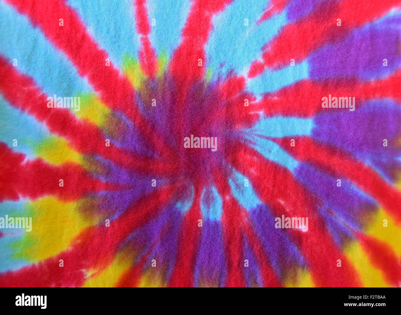 Retro-Tie-Dye abstrakte Muster auf Stoff. Stockfoto