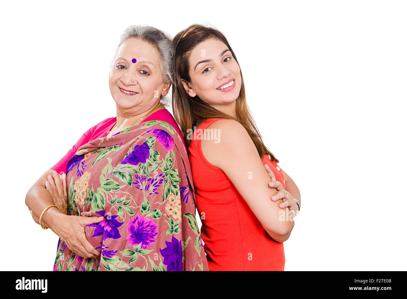 2 indische Mutter und Dayghter Rücken an Rücken stehend darstellen Stockfoto