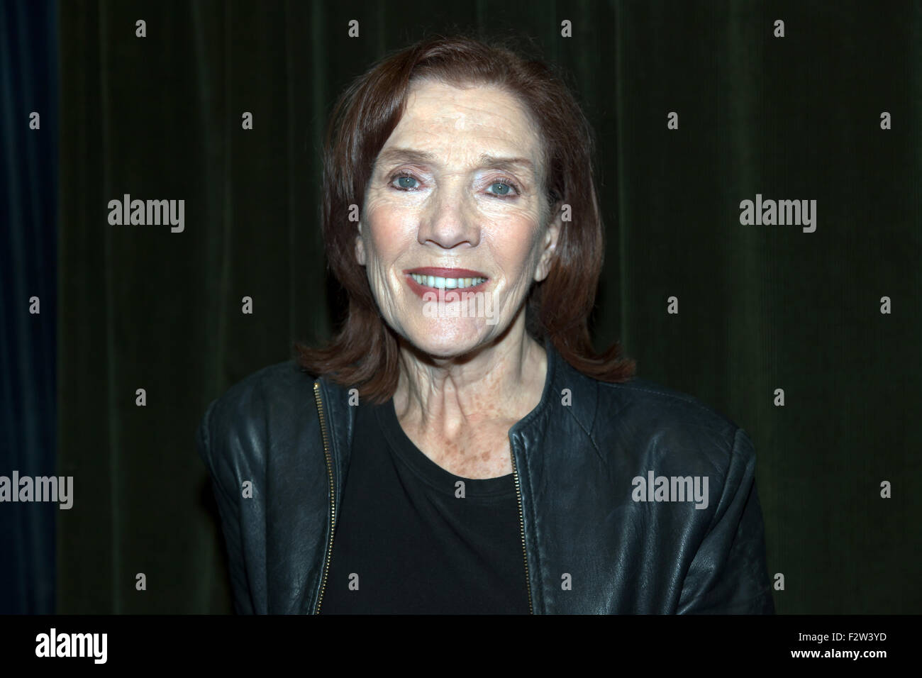 Porträt der Schauspielerin Linda Marlowe im Kino Museum, Kennington. Stockfoto