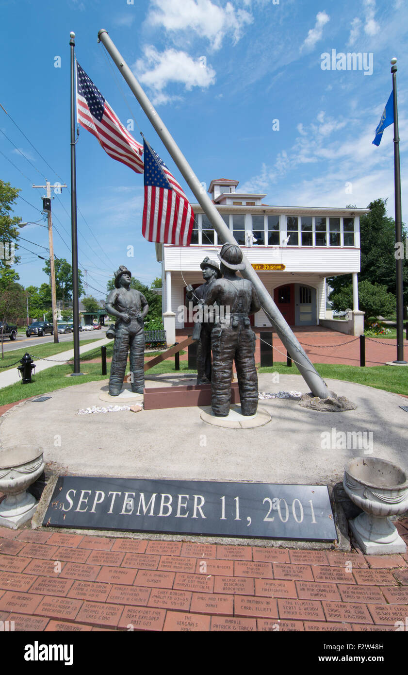 Brockport erworben New York NY Kleinstadt mit Ground Zero Statue für 9/