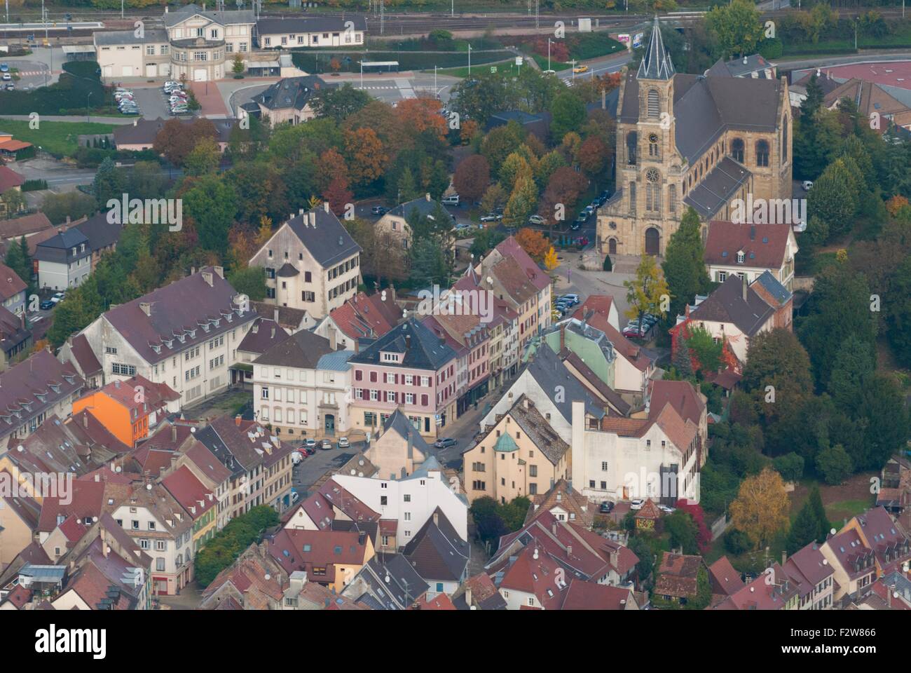 Frankreich, Haut Rhin (68), Stadt Altkirch (Luftbild) / / Haut Rhin (68