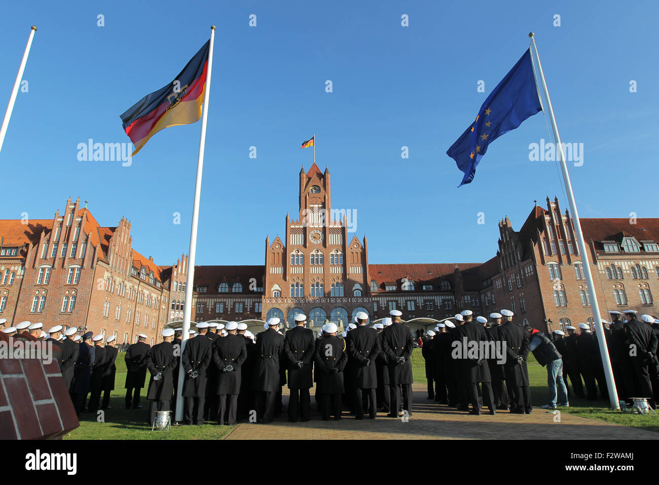 28.10.2014, Flensburg, Schleswig-Holstein, Deutschland - Sperrstunde auf der Naval Academy-MŸrwik bei einem Wechsel des Befehls. Stockfoto