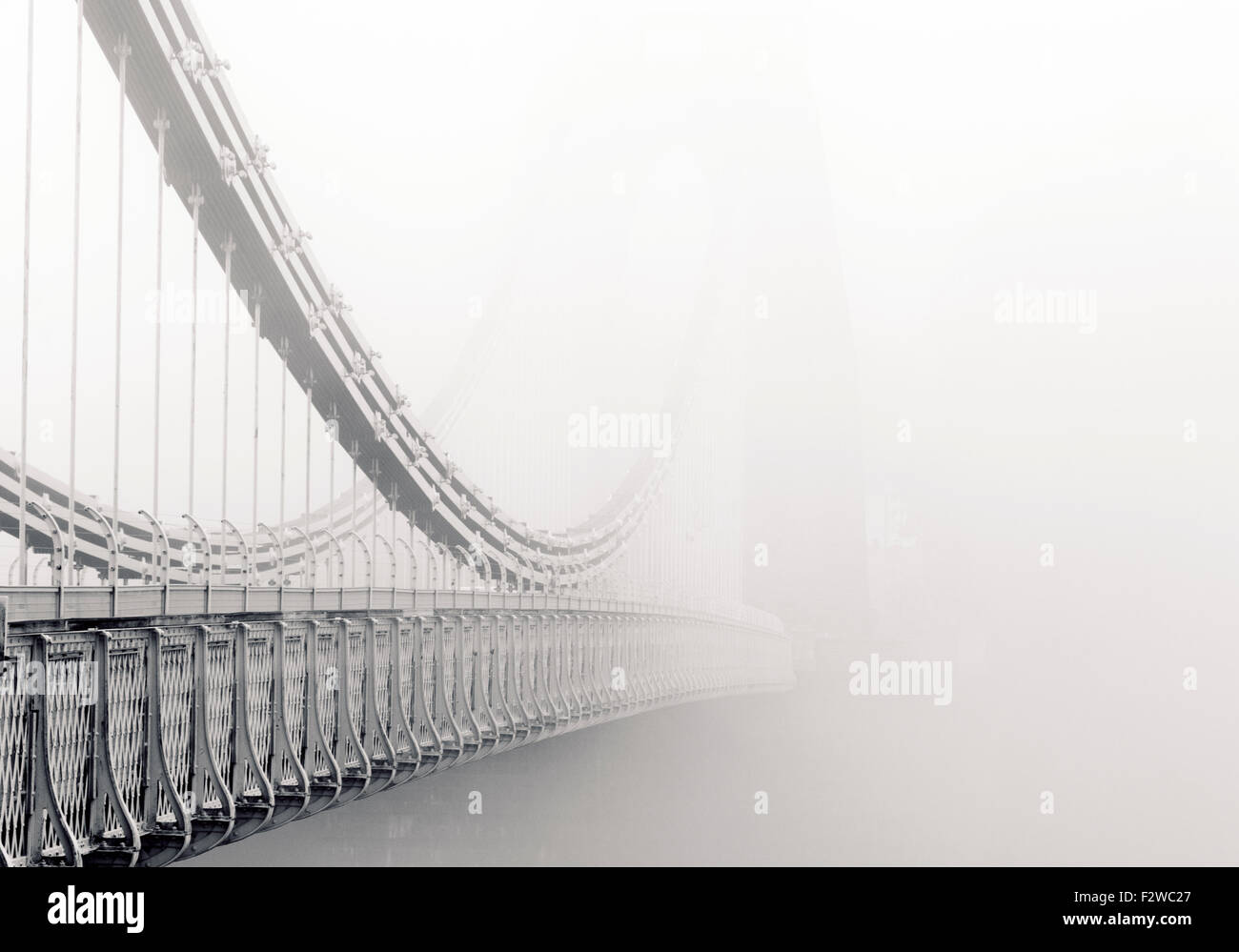 Nebel auf die Clifton Suspension Bridge in Bristol, England, Vereinigtes Königreich Stockfoto