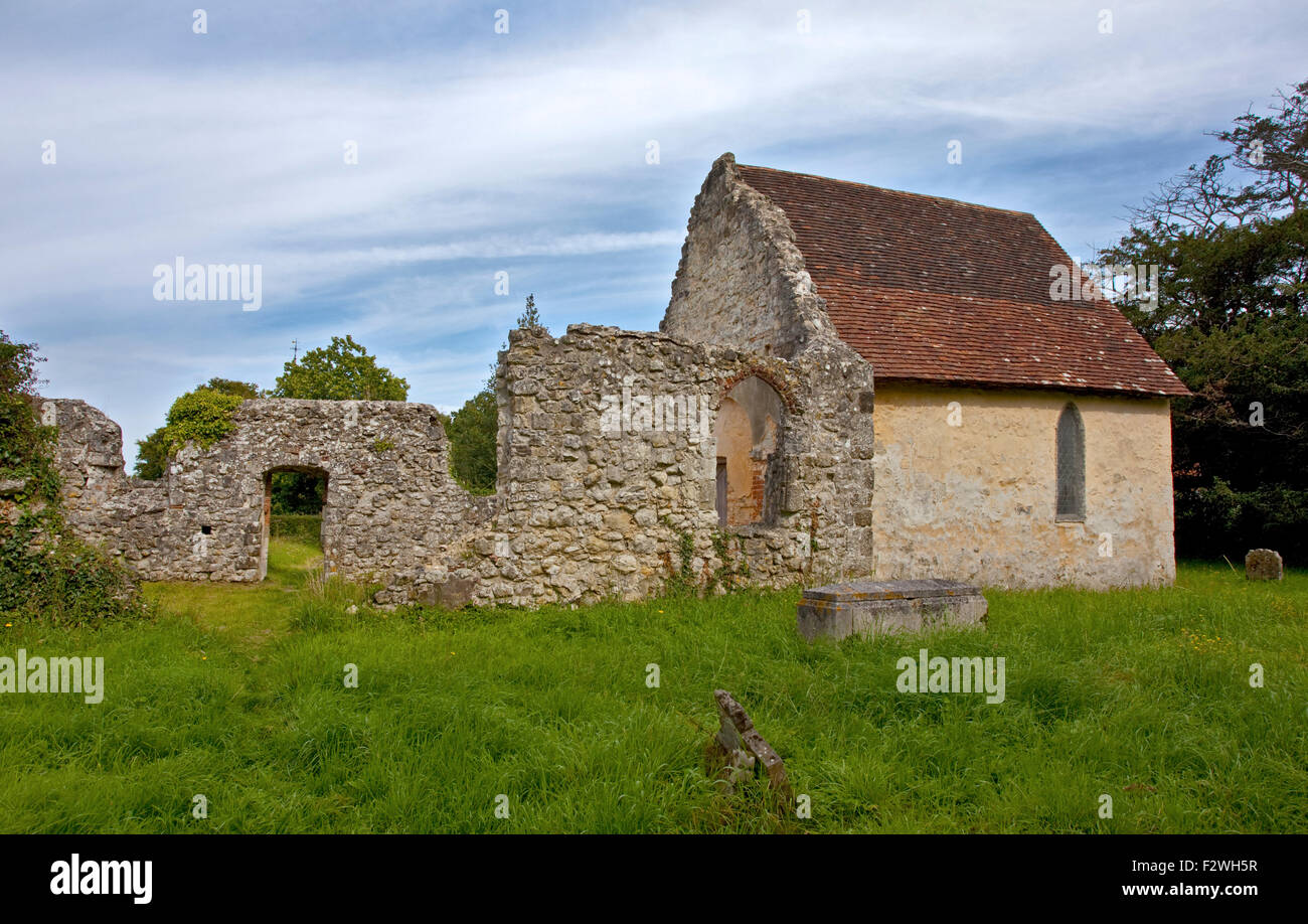 Ruinen der alten Kirche, Greatham, Hampshire, England Stockfoto