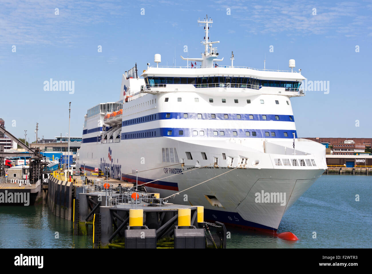 GAP Finistere betrieben eine Cross-Channel-Fähre von Brittany Ferries am Hafen von Portsmouth, Hampshire, UK Stockfoto