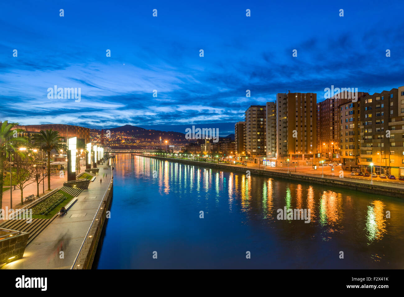 Paseo Abandoibarra, Bilbao, Vizcaya, Baskenland, Baskenland, Spanien, Europa Stockfoto