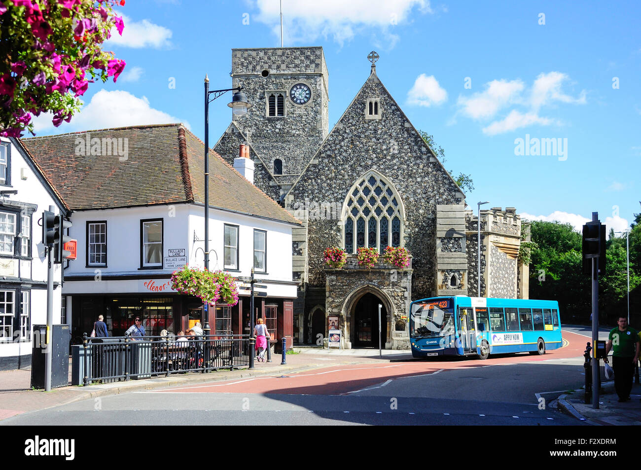 Kirche der Heiligen Dreifaltigkeit, Dartford High Street, Dartford, Kent, England, Vereinigtes Königreich Stockfoto