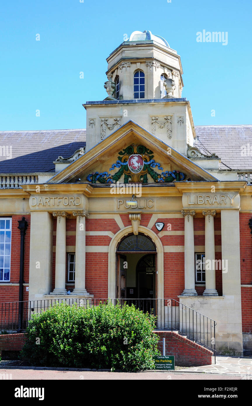 Dartford Public Library, Central Park, Dartford, Kent, England, Vereinigtes Königreich Stockfoto