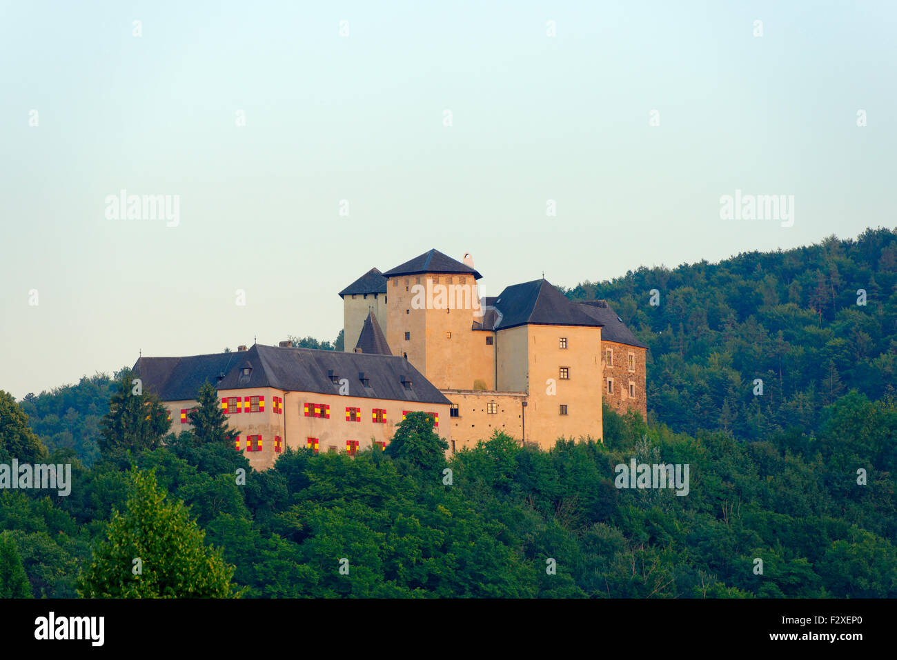 Burg Lockenhaus, Burg, Kőszeg Berge, Bezirk Oberpullendorf, Burgenland, Österreich Stockfoto