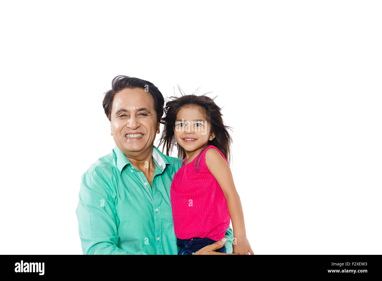 2 indische Großvater und Kid Enkelin Pflege Stockfoto