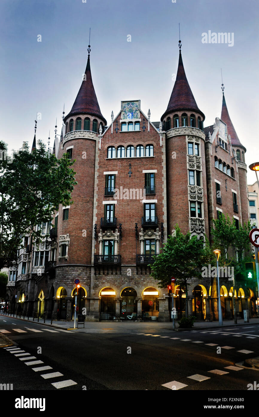 Casa Terrades oder de Les lesPunxes von Josep Puig ich Cadafalch. 1910 Barcelona. Stockfoto