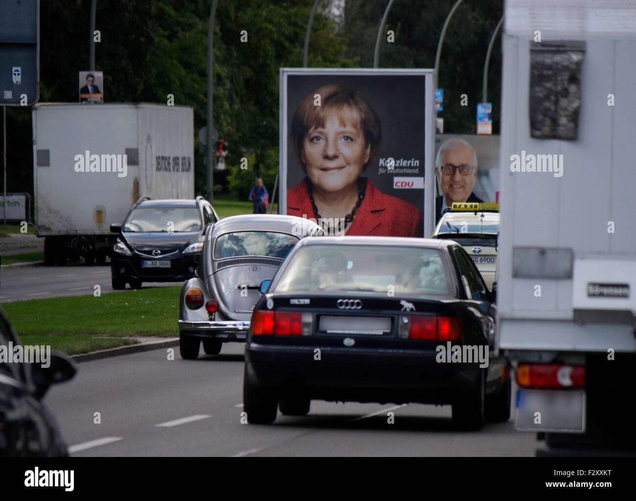 Wahlplakate Zur Bundestagswahl 2013: Angela Merkel, 13. September 2013, großen Stern, Berlin-Tiergarten. Stockfoto