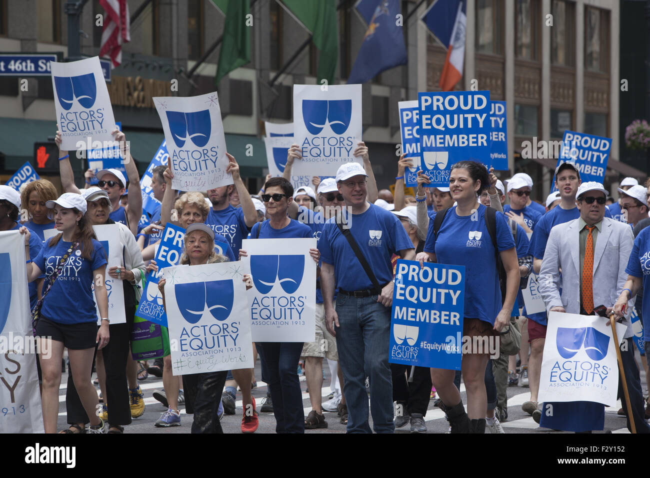 Actors Equity war einer der viele Gewerkschaften, die im Labor oder Day Parade in New York City, eine starke Union Stadt marschierten. Stockfoto