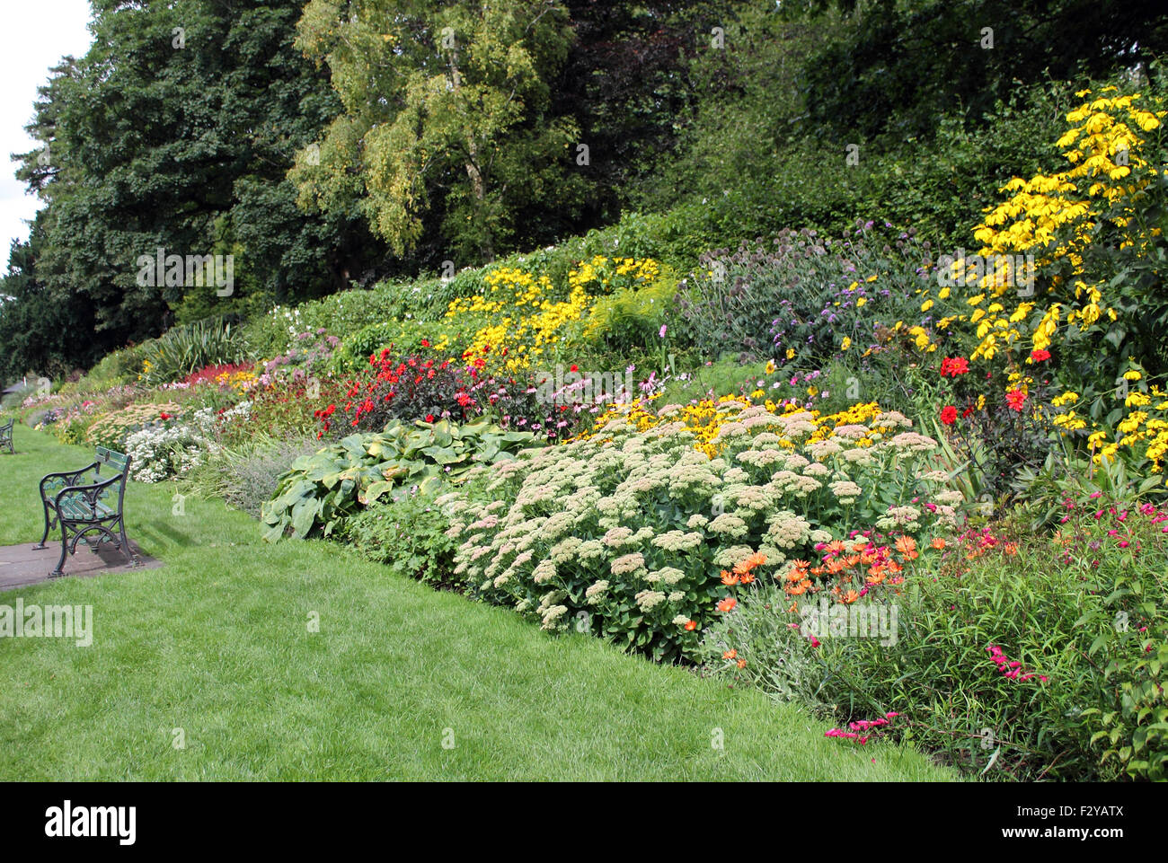 Floral Grenze im Bute Park, Cardiff, Wales, UK Stockfoto