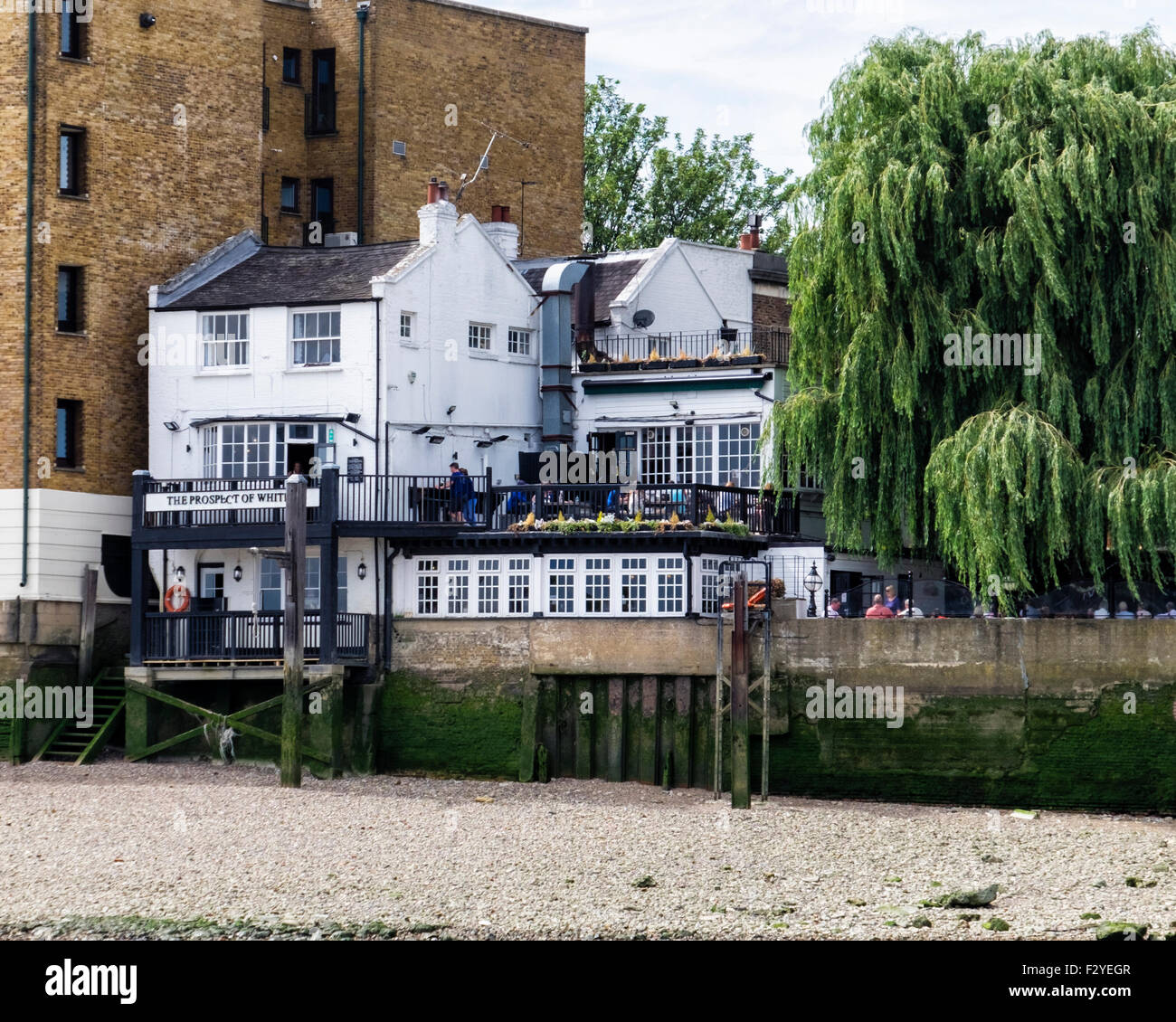 Prospect of Whitby, traditionelle englische Riverside Pub bei Ebbe Thames, London UK Stockfoto