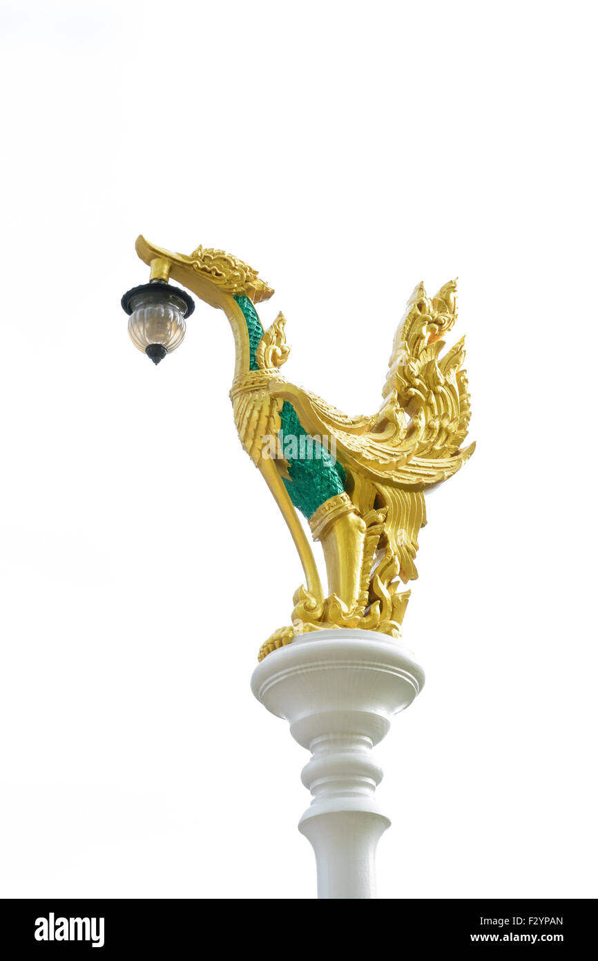 Schöne Skulpturen geformt Lampen gold Schwan auf einem weißen Hintergrund. Stockfoto