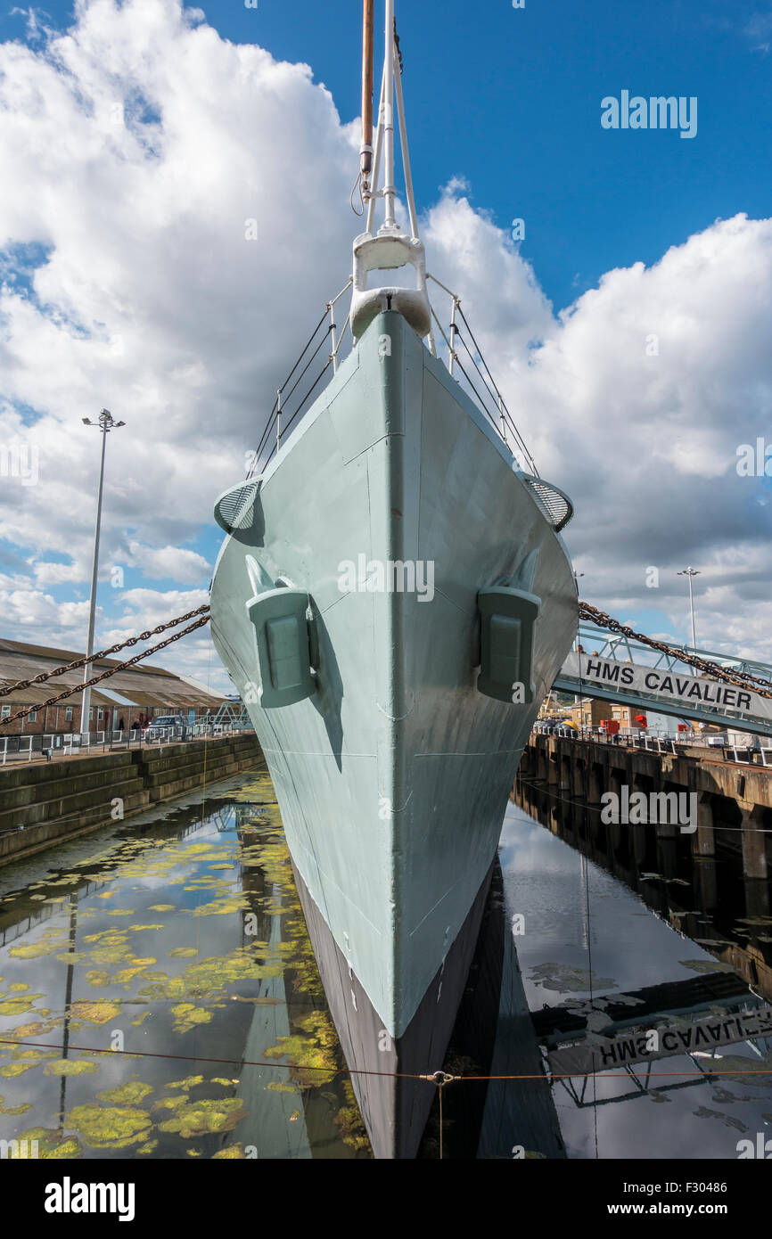 Cavalier HMS Chatham Historic Dockyard Kent - Kriegsschiff Zerstörer Stockfoto