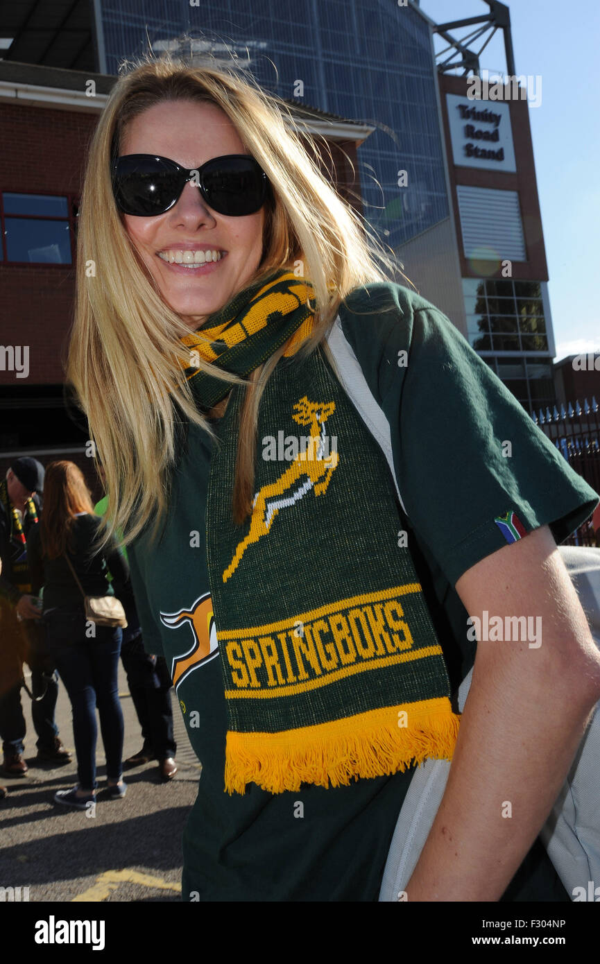 26. September 2015: Fans genießen Sie die Atmosphäre vor dem Match 15 der Rugby World Cup 2015 zwischen Südafrika und Samoa, Villa Park, Birmingham, England (Foto von Rob Munro/CSM) Stockfoto