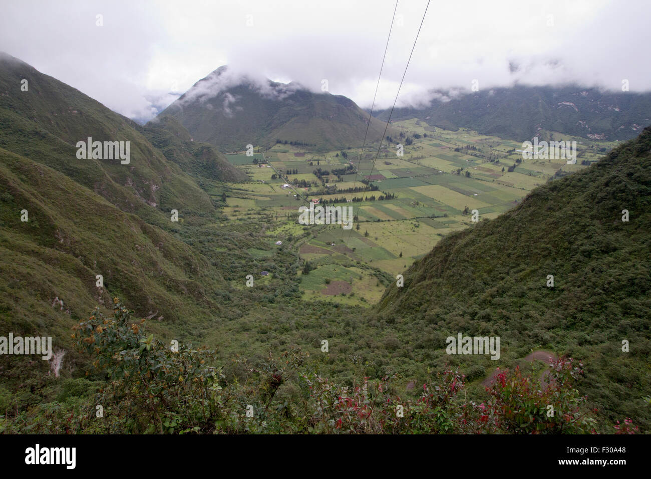 Reserva Geobotánica Pululahua ist ein geschützter Bereich um Pululuhua Vulkan im Norden von Quito Kanton, Provinz Pichincha, Ecu Stockfoto