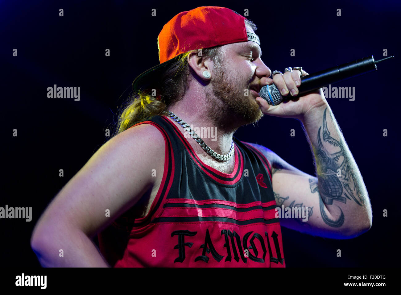 Nichelino, Italien. 26. Sep 2015. Nitro, italienischen Rapper, tritt in der letzten Nacht des Star Free Music Festival in Nichelino. © Andrea Kätzchen/Pacific Press/Alamy Live-Nachrichten Stockfoto