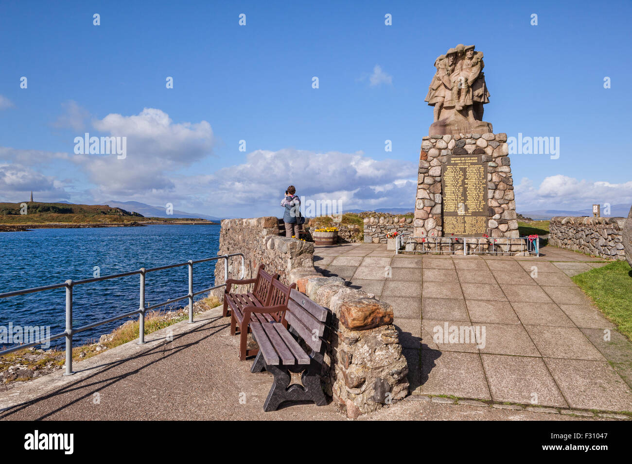 Kriegerdenkmal am Strand von Oban, Argyll und Bute, Schottland. Stockfoto