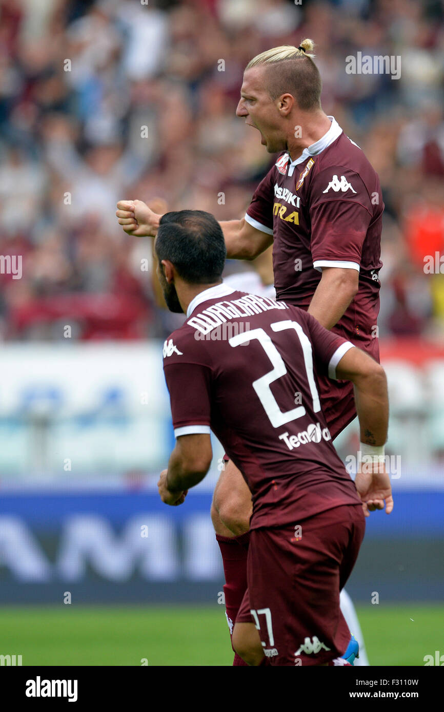 Turin, Italien. 27. Sep, 2015. Serie A Fußball. Torino gegen Palermo. Maxi Lopez feiert nach seinem Ziel, der erste für Torino © Action Plus Sport/Alamy Live News Stockfoto
