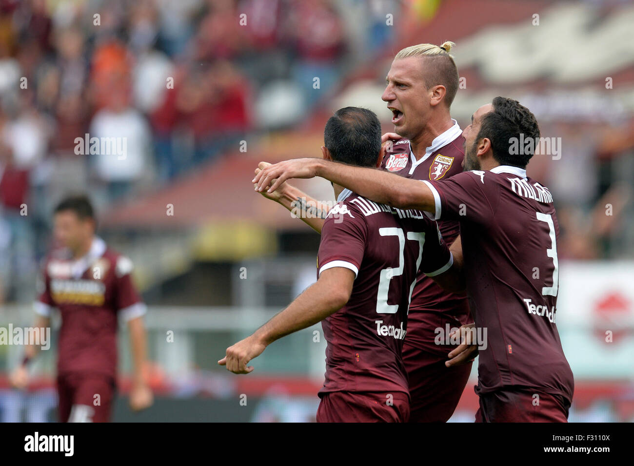 Turin, Italien. 27. Sep, 2015. Serie A Fußball. Torino gegen Palermo. Maxi Lopez feiert nach seinem Ziel, der erste für Torino © Action Plus Sport/Alamy Live News Stockfoto