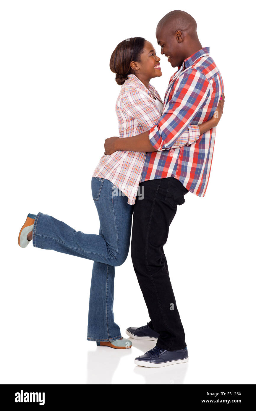 schöne junge afrikanische amerikanische paar umarmt Stockfoto
