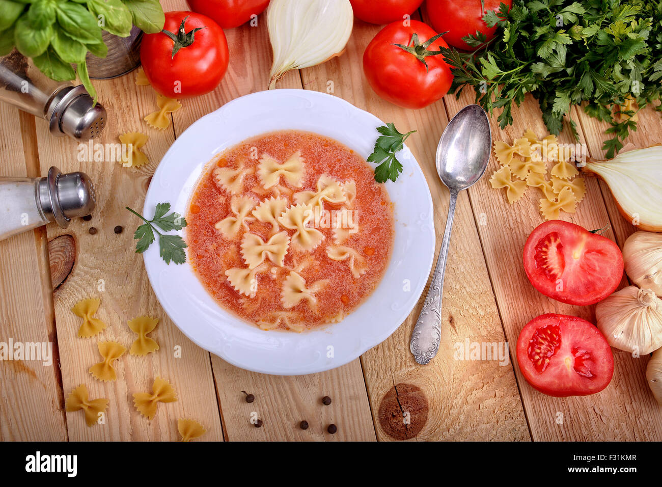 Tomatensuppe, als eine warme Mahlzeit, Stockfoto
