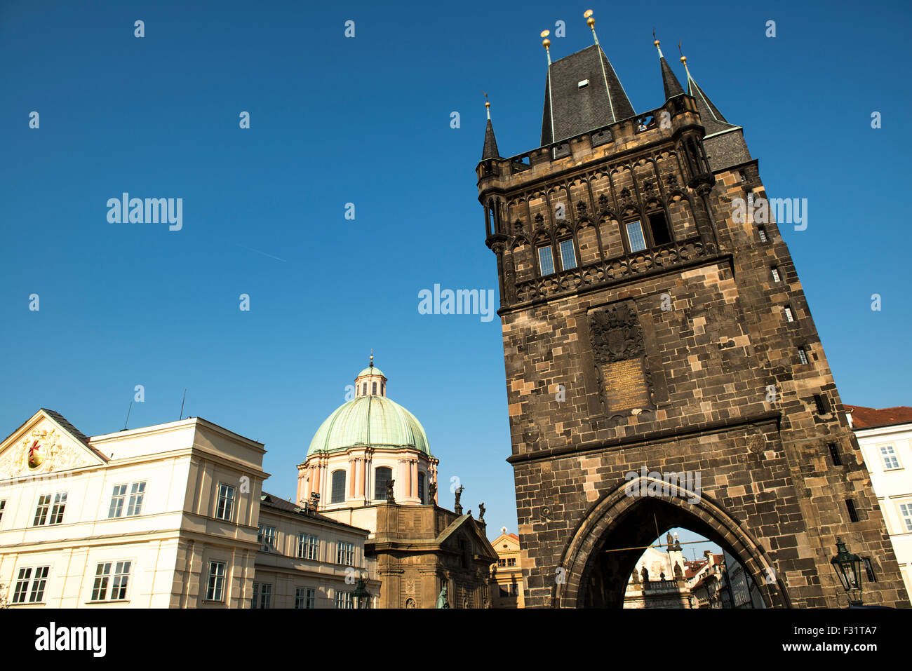 Altstädter Brückenturm der Karlsbrücke, Prag, Tschechische Republik Stockfoto