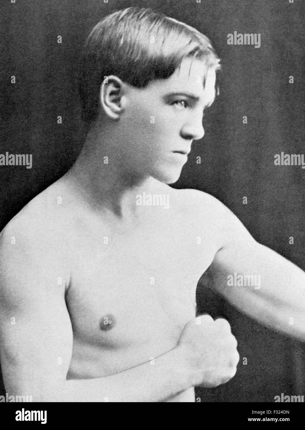 Vintage Foto von US-amerikanischer Boxer "Schrecklichen" Terry McGovern (1880-1918) - Gewinner der WM-Titel im Bantamgewicht sowohl im Federgewicht. McGovern, in Johnstown, Pennsylvania geboren, gilt als eines der größten Leichtgewichte und härtesten Puncher aller Zeiten. Stockfoto