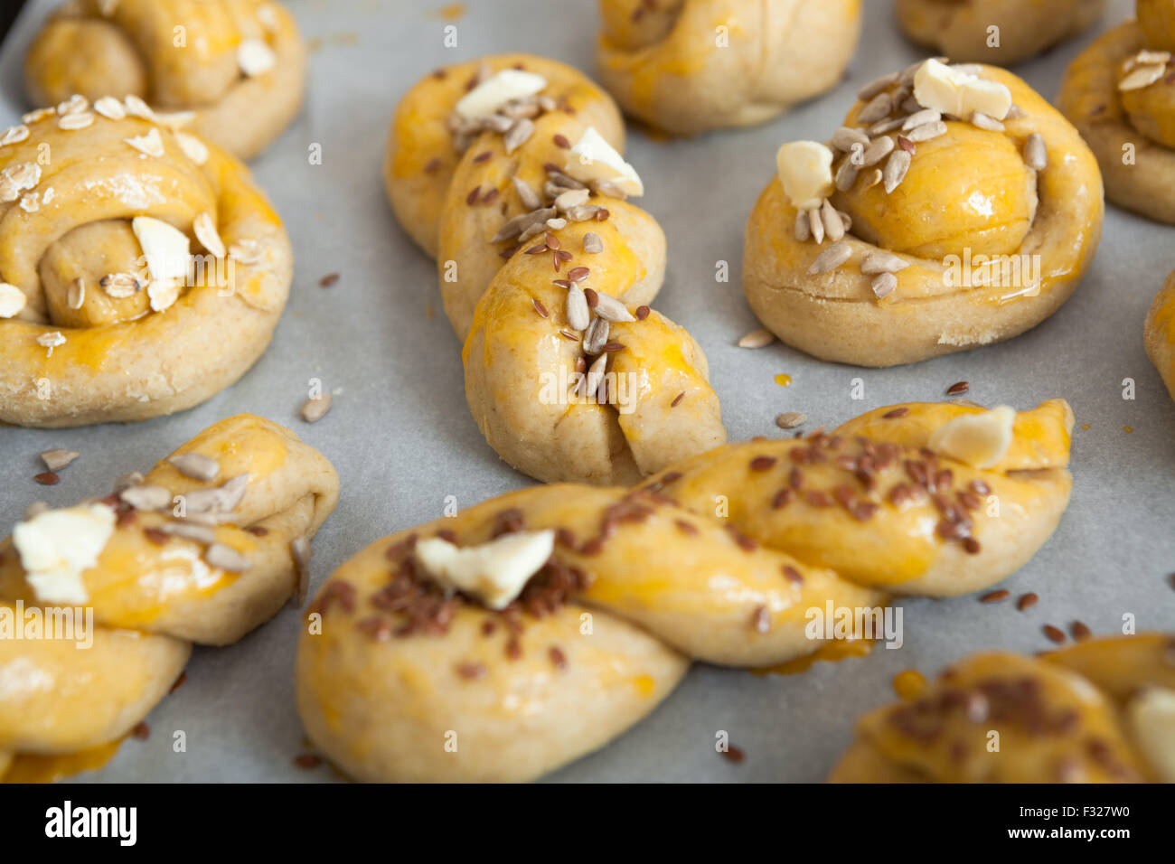 Brötchen mit Sesam Stockfoto