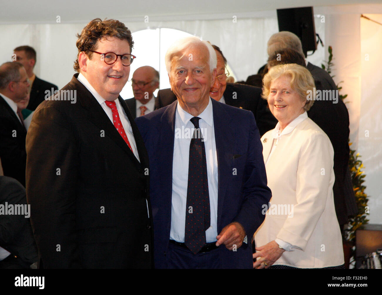 Gary Smith, Richard von Weizsaecker, Marianne von Weizsaecker - Verleihung des Kissinger Preises eine Höhle Frueheren Praesidenten d Stockfoto