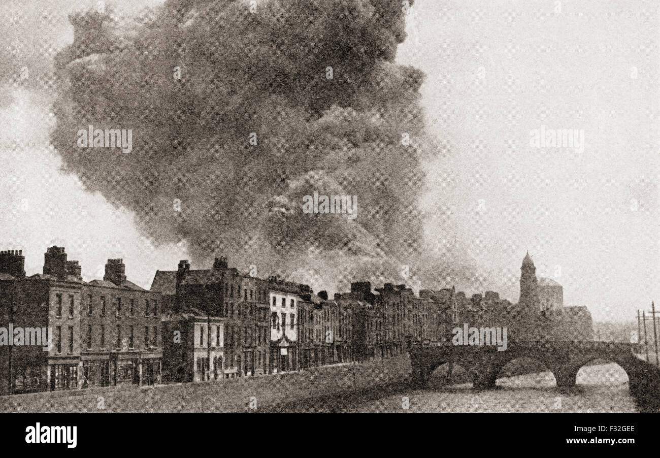 Dublin in Flammen während der Unruhen des irischen Krieges von Unabhängigkeit aka Anglo-Irischer Krieg, 1920. Stockfoto