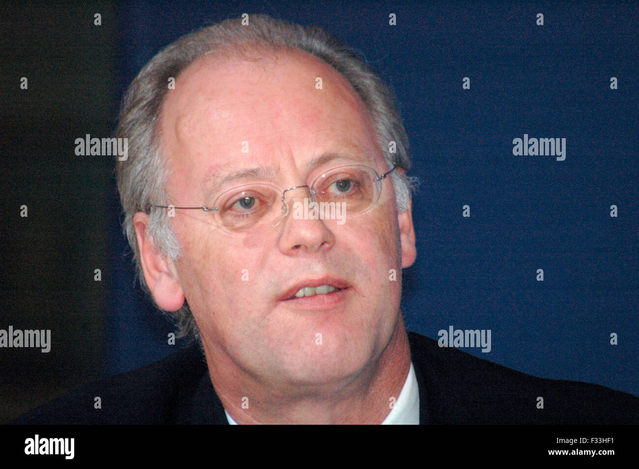 Rudolf Scharping - "Anti-Doping-Konferenz" der SPD Im Willy-Brandt-Haus bin 22. November 2006, Berlin-Kreuzberg. Stockfoto