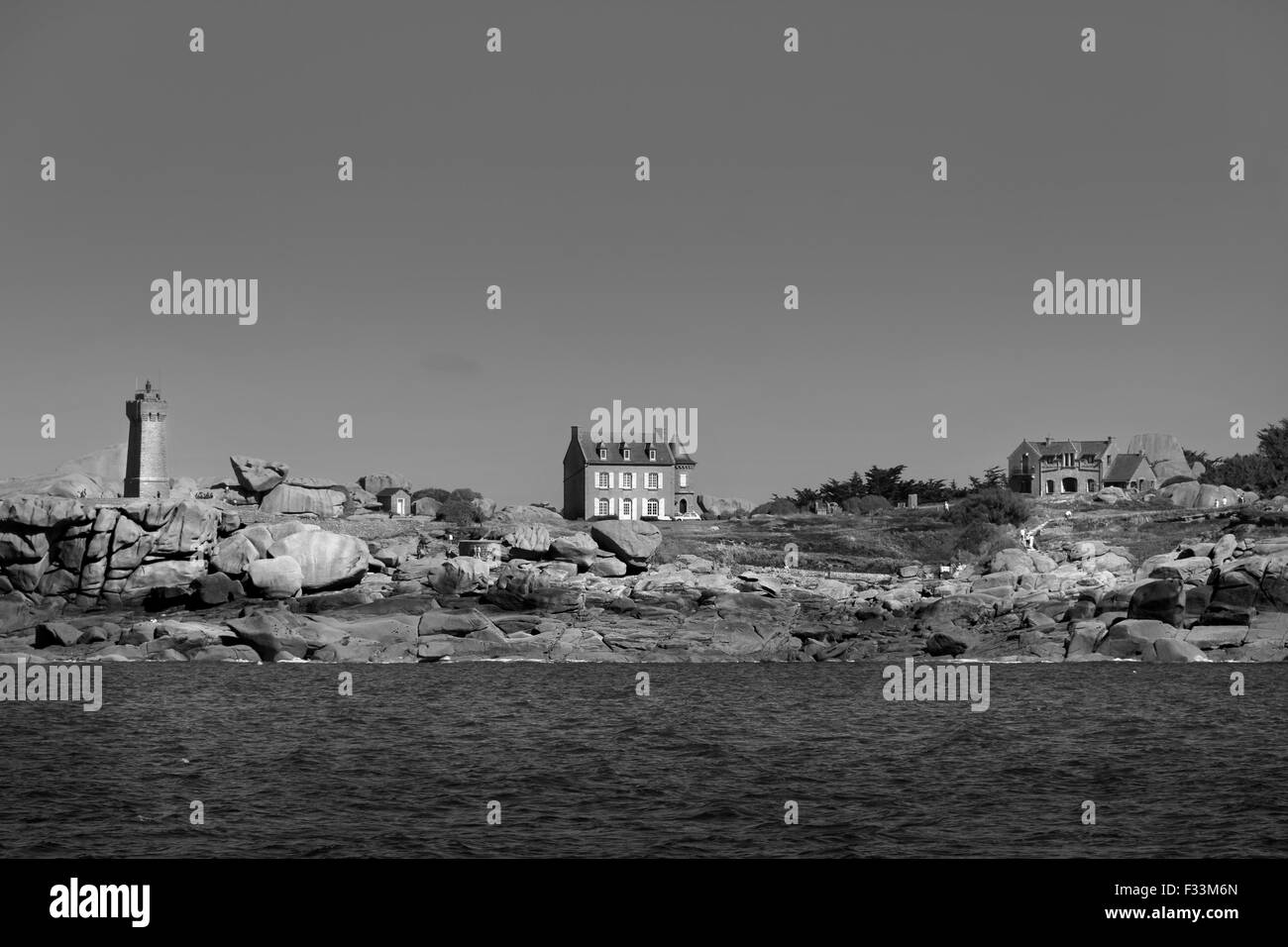 Gustave Eiffel Haus und Leuchtturm Men Ruz, Ploumanach, Côtes d ' Armor, Bretagne, Frankreich. Stockfoto