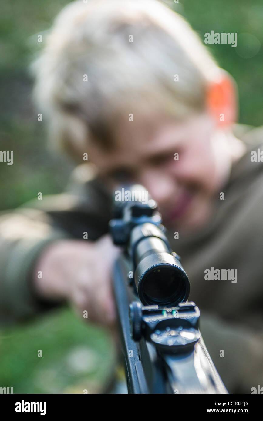 Telescopic sights Fotos und Bildmaterial in hoher Auflösung Alamy