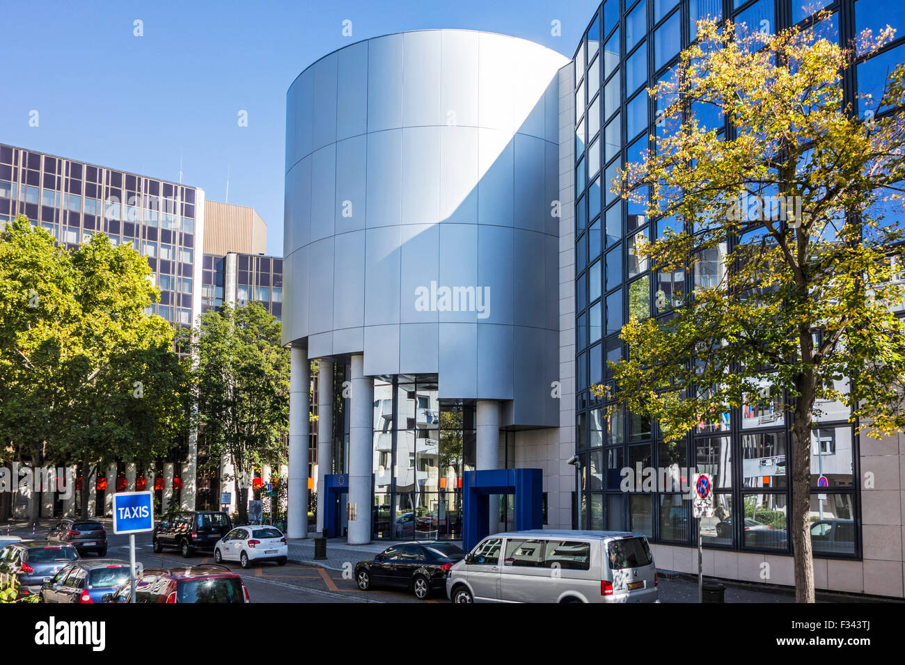 IPE 3 Bürogebäude verwendet durch die verschiedenen Abteilungen des Europäischen Parlaments in Straßburg, Frankreich Stockfoto