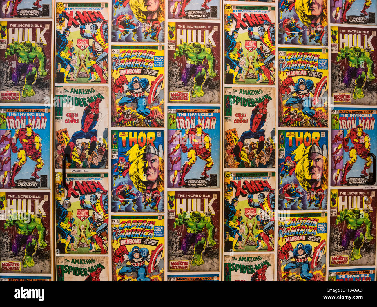 Anzeige erstellt von Titelseiten der Marvel Comics mit Superhelden von Marvel Comic Wallpaper. Stockfoto