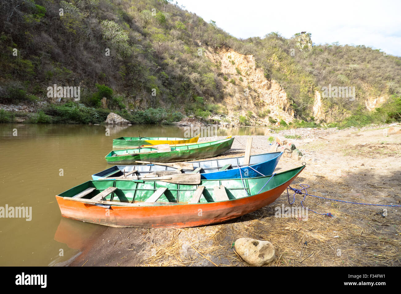 Coroful Boote in Somoto Schluchten, Nicaragua Stockfoto