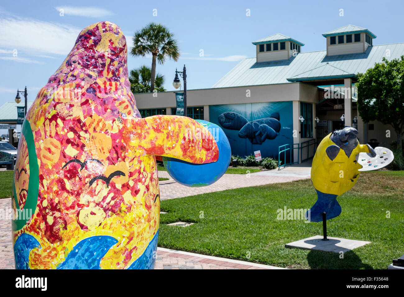 Fort Ft. Pierce Florida, Zentrum, Manatee Observation & Education Center, Fiberglas, Statue, Skulptur, FL150416004 Stockfoto