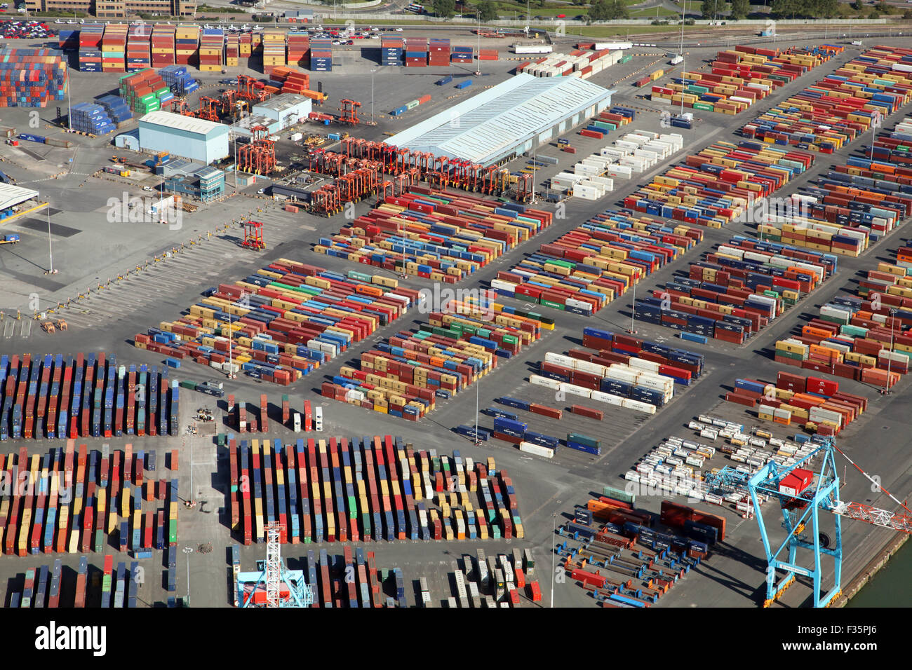 Luftaufnahme der Seaforth Docks in Liverpool, Merseyside, UK Stockfoto