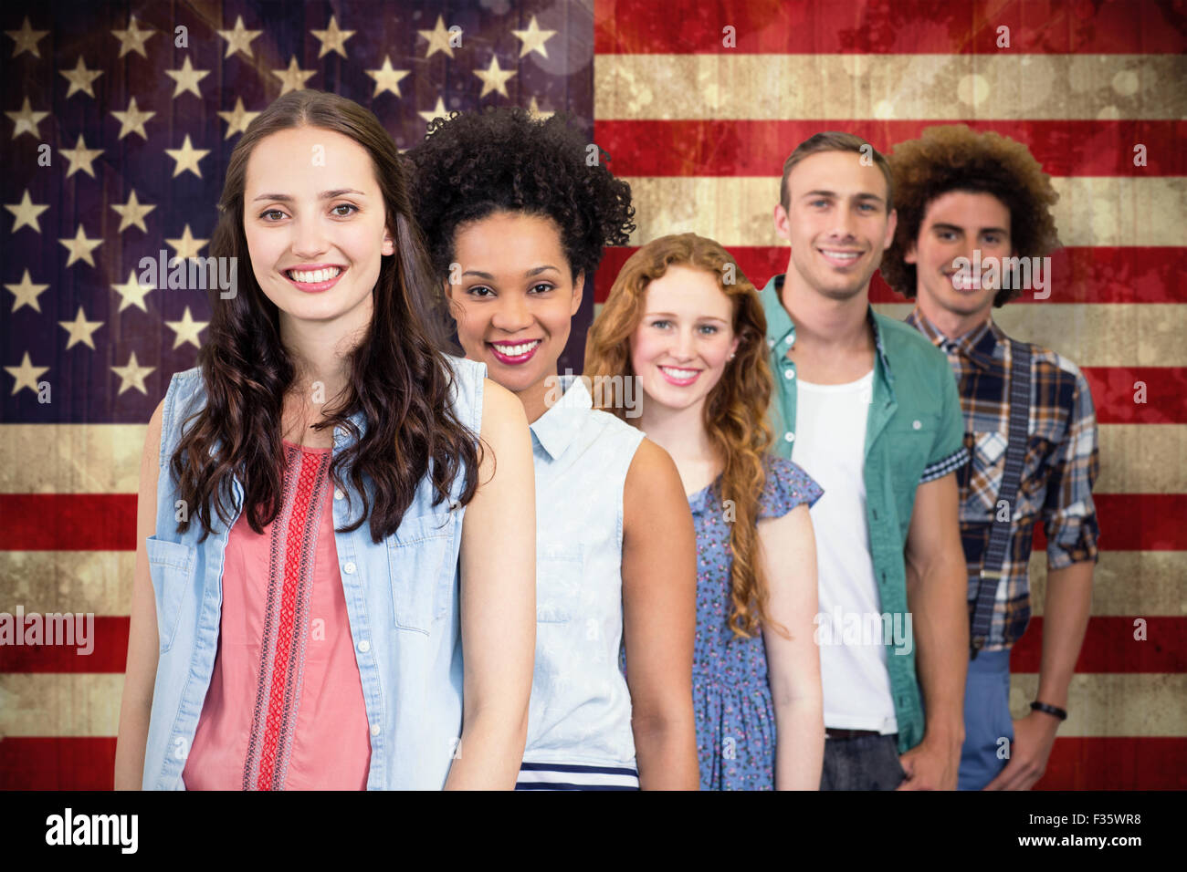 Zusammengesetztes Bild der selbstbewusste und attraktive Mode-Designer Stockfoto