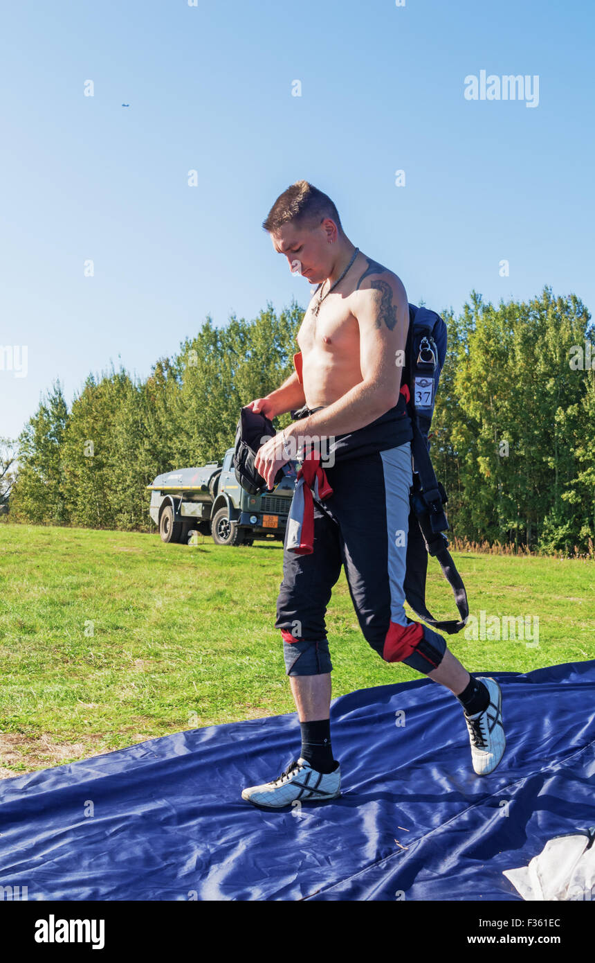 Fallschirmspringer - 2014. Vor dem Start. Stockfoto