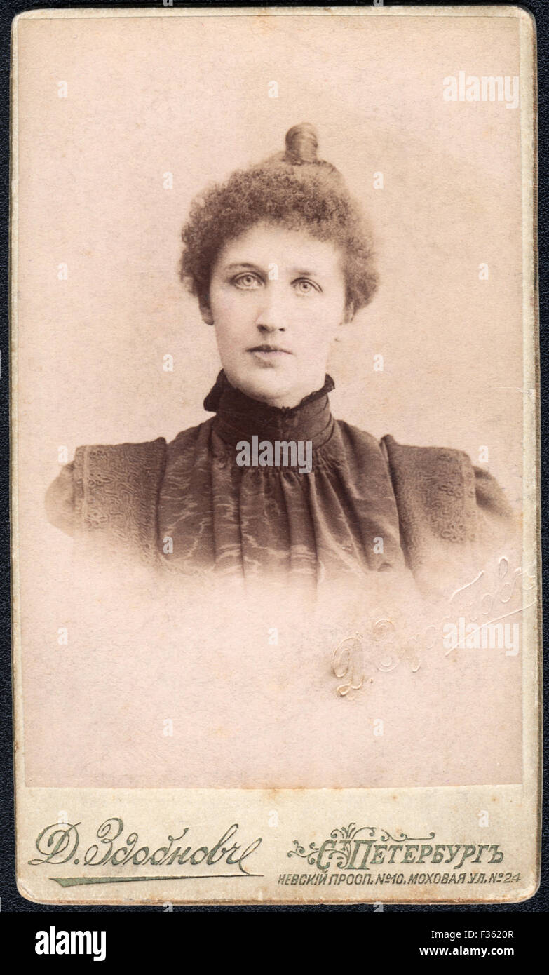 Retro-Porträt einer jungen Frau, St. Petersburg, Russland, 1900? Stockfoto